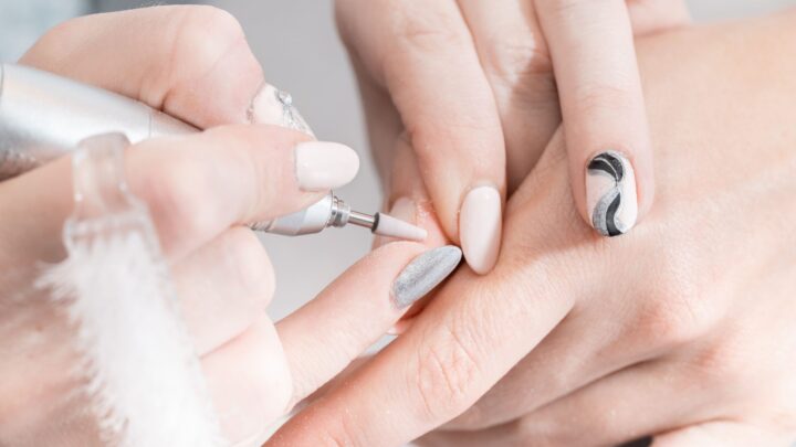 Fresadora Semilac: ¡Innovación en el Cuidado de Tus Uñas!