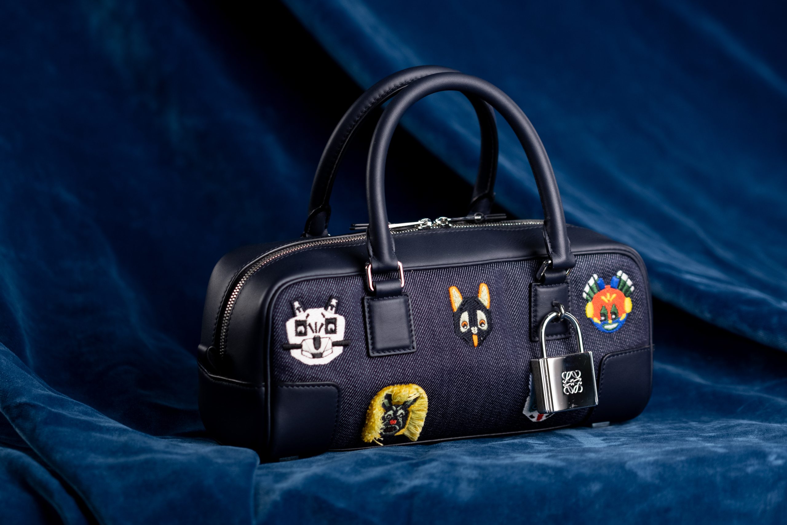 Comprar Bolsos Loewe de Segunda Mano: Lujo Sostenible