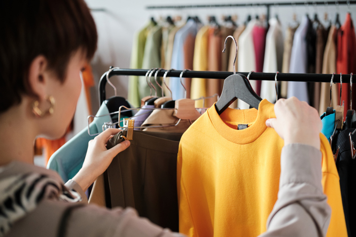 Dónde Comprar Ropa para Eventos Esta Primavera: Encuentra el Look Ideal para Cada Ocasión